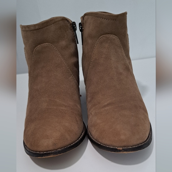 Steve Madden PRIZZZE Suede Ankle Boots – Women’s Size 7.5 (Light Brown) - Picture 8 of 15